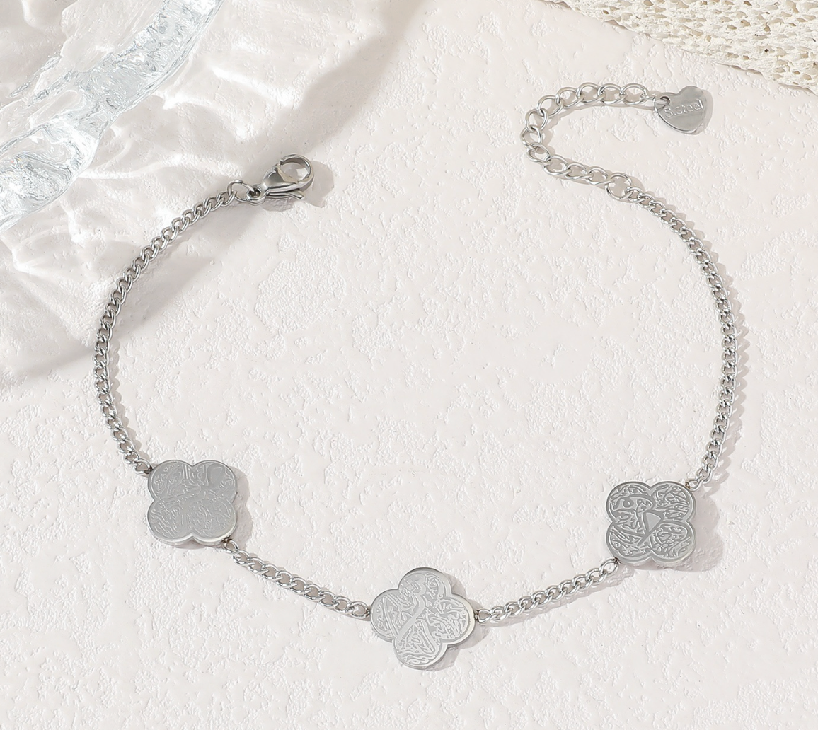 Clover Reminder Bracelet